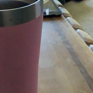 Meet your Posher, Lorisa